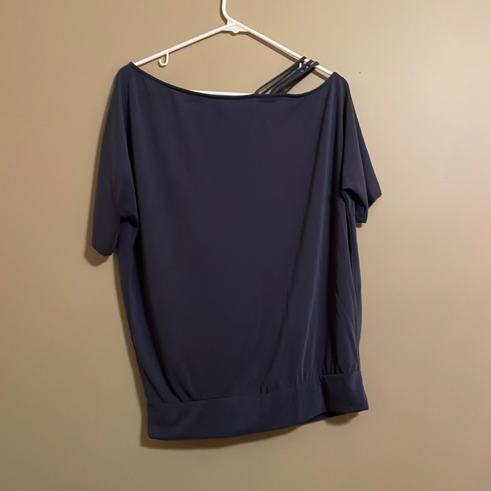 Off the shoulder Navy dressy shirt. Size small